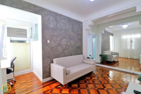 Adorável 2 quartos em predio ART-DECOR